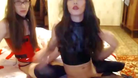 Hotie enjoys playing and fucking with a dildo