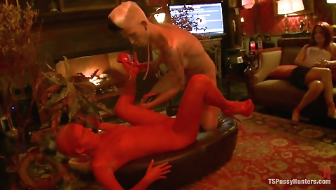 Hawt sweetheart showedoug scarl string a big dick kokon
