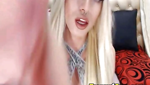 Blonde slut takes it up the ass